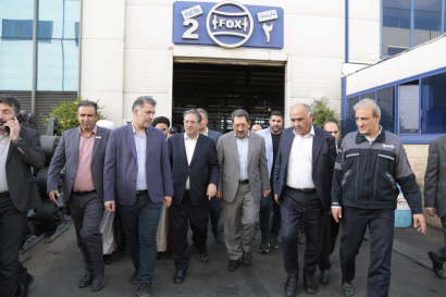 بازدید وزیر صمت و استاندار آذربایجانغربی از واحد تولیدی و صنعتی محورسازان چیچست بازدید وزیر صمت و استاندار آذربایجانغربی از واحد تولیدی و صنعتی محورسازان چیچست