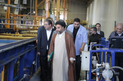 بازدید وزیر صمت و استاندار آذربایجانغربی از واحد تولیدی و صنعتی محورسازان چیچست بازدید وزیر صمت و استاندار آذربایجانغربی از واحد تولیدی و صنعتی محورسازان چیچست