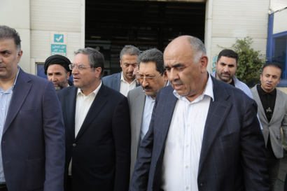 بازدید وزیر صمت و استاندار آذربایجانغربی از واحد تولیدی و صنعتی محورسازان چیچست بازدید وزیر صمت و استاندار آذربایجانغربی از واحد تولیدی و صنعتی محورسازان چیچست