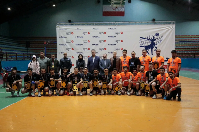 تیم محورسازان جام قهرمانی اولین دوره مسابقات والیبال