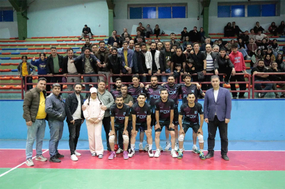 تیم محورسازان جام قهرمانی اولین دوره مسابقات والیبال